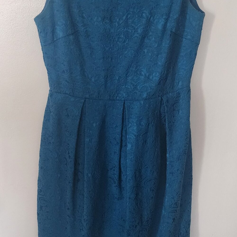blue dress with a cute pattern - Picture 4 of 7